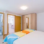 Helles Nur 240 Meter Zum Mit Meerblick, Grill, Privatparkplatz